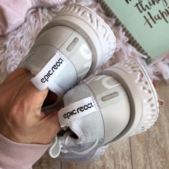 NWT Nike ID epic react platinum - Picture 7 of 8